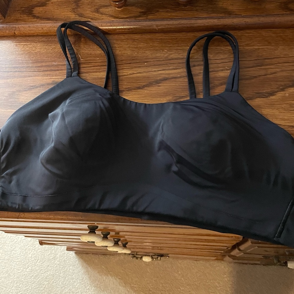 Lululemon yoga bra size 14!